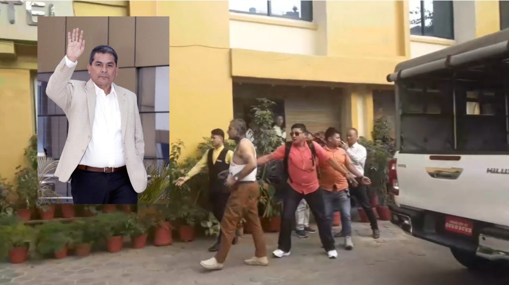 मेडिकल व्यवसायी दुर्गा प्रसाईंलाई कालोमासो दलिएको छ(भिडियो सहित)