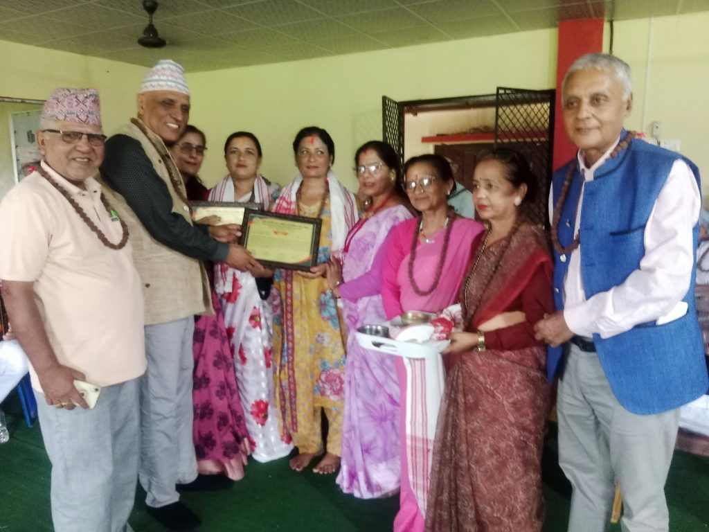 असल बुहारी सहित २३ जनालाई सम्मान गर्दै ज्येष्ठ नागरिक संघ कनकाईको अधिवेशन सहितको साधारण सभा सम्पन्न